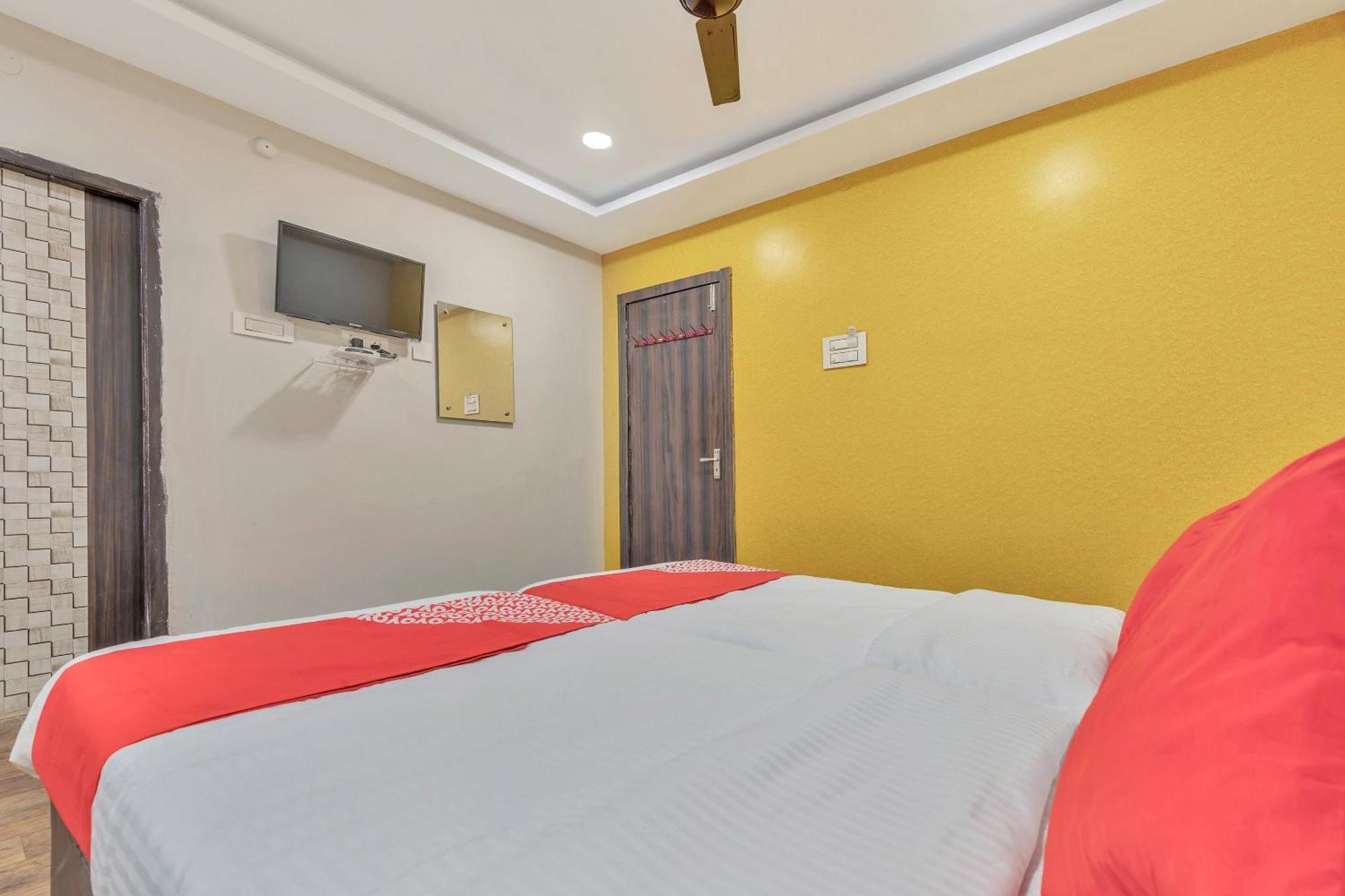 Hotel O Ankitha Grand Kondapur  Экстерьер фото