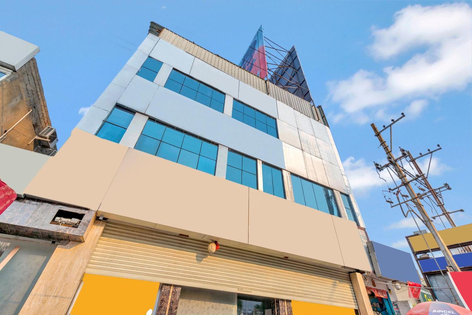 Hotel O Ankitha Grand Kondapur  Экстерьер фото