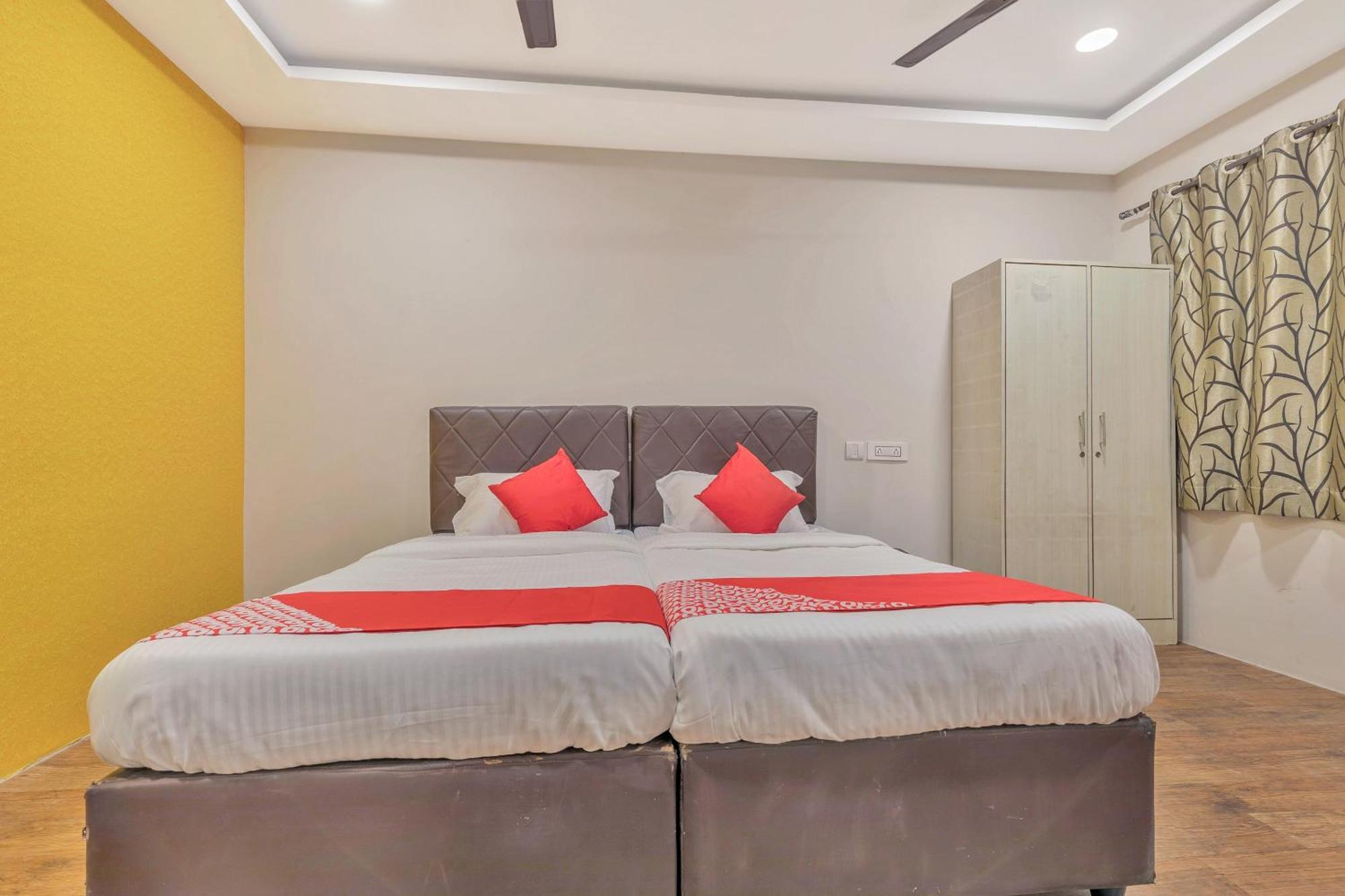 Hotel O Ankitha Grand Kondapur  Экстерьер фото