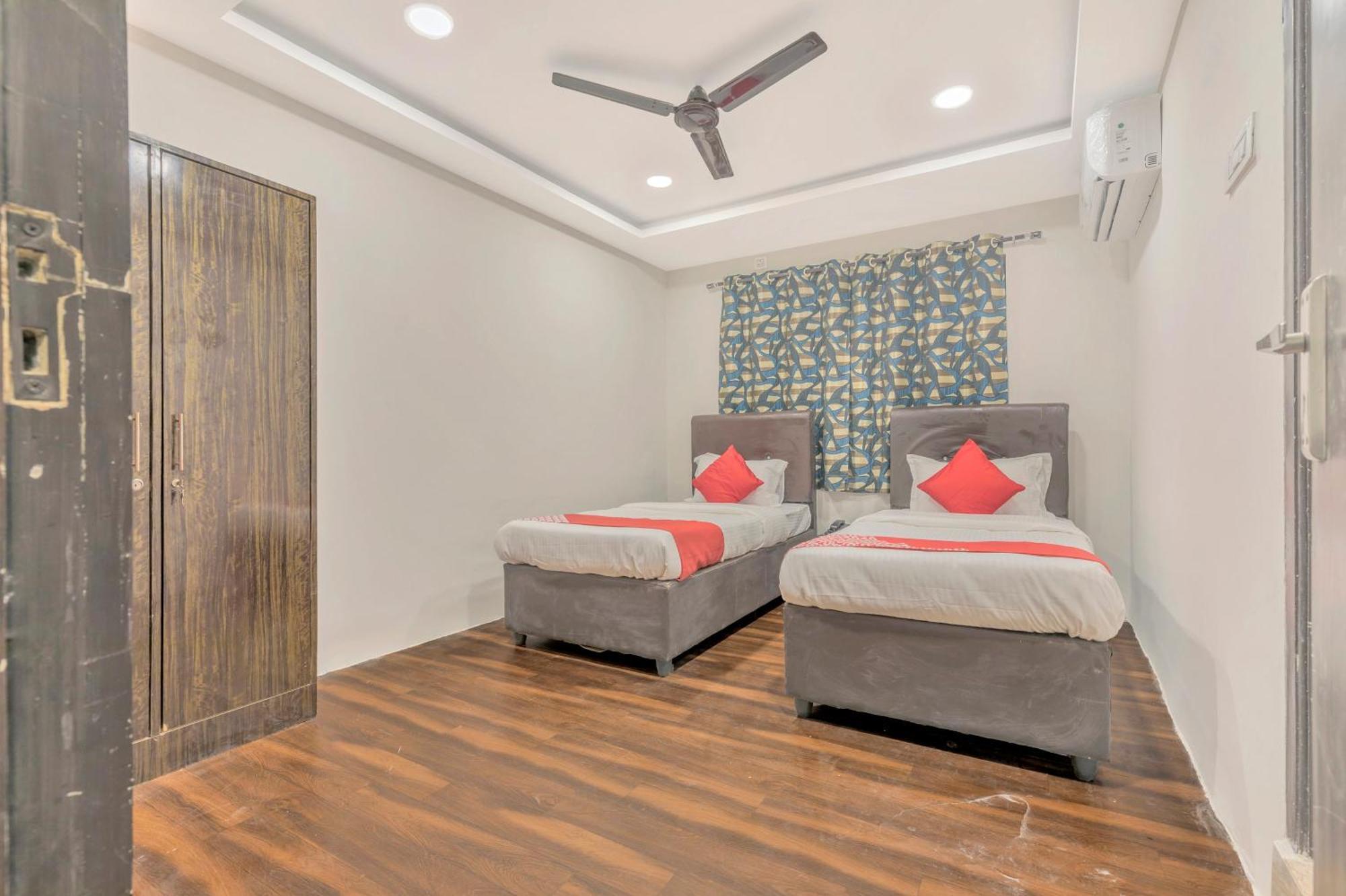 Hotel O Ankitha Grand Kondapur  Экстерьер фото